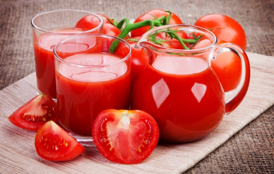 Делаем томатный сок в домашних условиях: натуральный, с овощами, яблоками или специями
