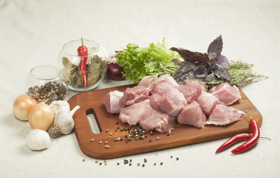 Как правильно замариновать свинину для шашлыка: советы опытных «шашлычников»