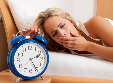Недостаток ночного сна деформирует мозг