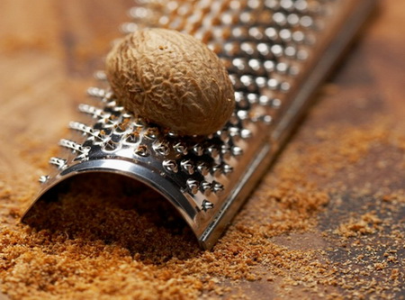 Мускатный орех - свойства и применение в кулинарии. Рецепты с мускатным орехом.