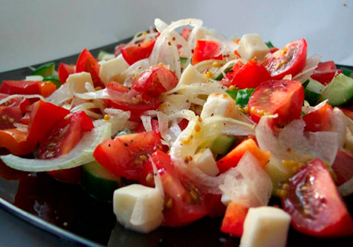 Салаты из свежих овощей - лучшие рецепты. Как правильно и вкусно приготовить салаты из свежих овощей.