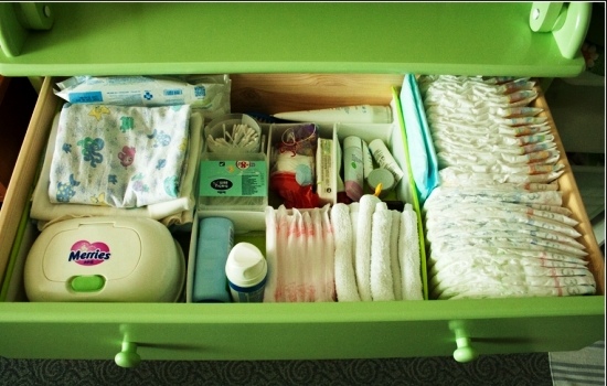 Подготовка к рождению ребёнка: что нужно новорождённому на первое время, список необходимых вещей. Что нужно новорождённому ?