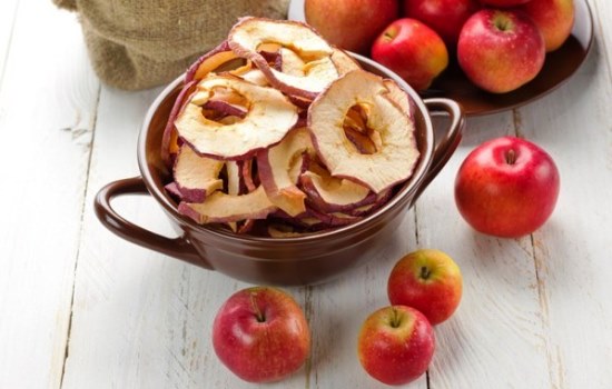 Как высушить яблоки в домашних условиях – простое решение для летней заготовки. Что приготовить из сушёных яблок в домашних условиях?