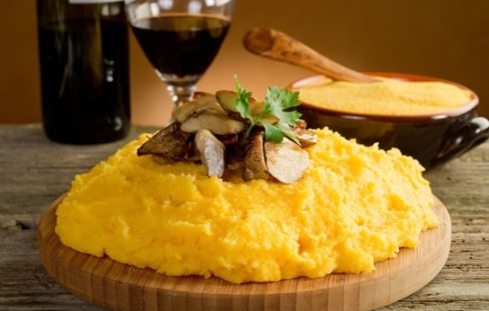 Полента – кукурузное угощение! Рецепты настоящей итальянской поленты с сыром, помидорами, грибами, курицей, разными овощами