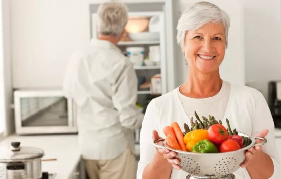 Суть и принципы диеты для женщин после 50 лет: как привести себя в форму? Диета для женщин после 50 лет: составление меню, правила