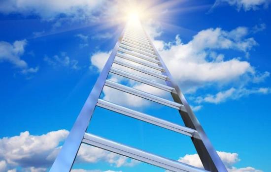 К чему снится лестница, идти по лестнице в небо? Основные толкования разных сонников - к чему снится лестница