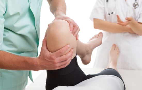 Народные средства от болей в коленях: плацебо или реально помогут? Мнение эксперта об эффективности народных средств в лечении гоналгии