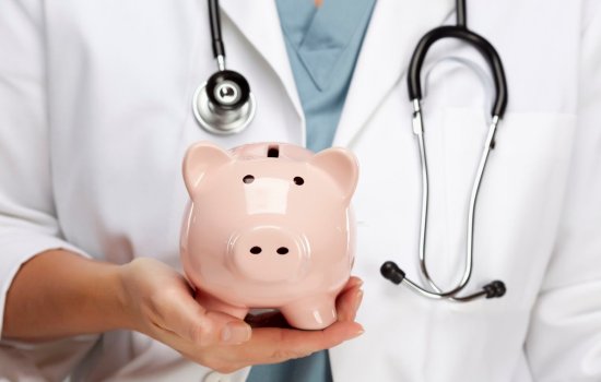 Неправильный диагноз и лишние процедуры: как сохранить деньги и здоровье?