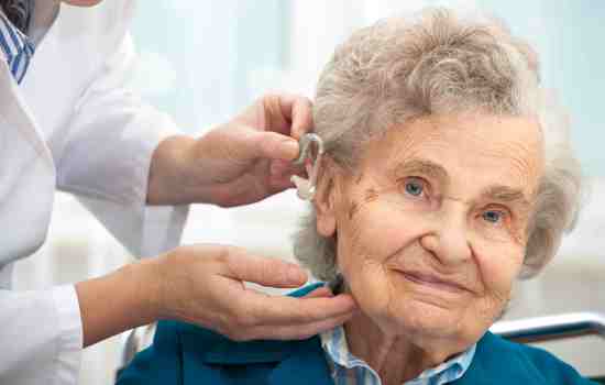 Исследование заместительная гормональная терапия во время менопаузы может привести к потере слуха