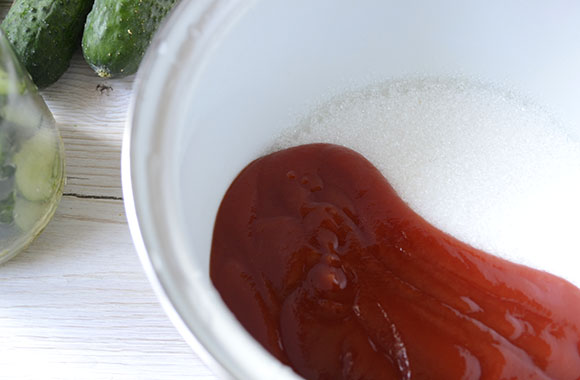 ogurtsy kusochkami v ostrom ketchupe260818%20(4)