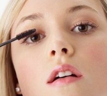 Как с помощью макияжа подчеркнуть карие глаза