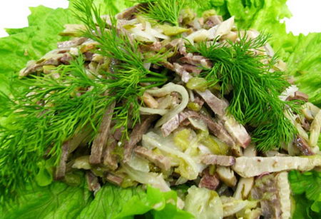 Салат с языком - лучшие рецепты. Как правильно и вкусно приготовить салат с языком.