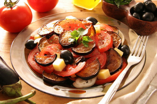 Баклажаны с помидорами - лучшие рецепты. Как правильно и вкусно приготовить баклажаны с помидорами.