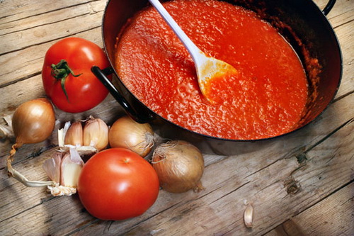 Томатный соус - лучшие рецепты. Как правильно и вкусно приготовить томатный соус.