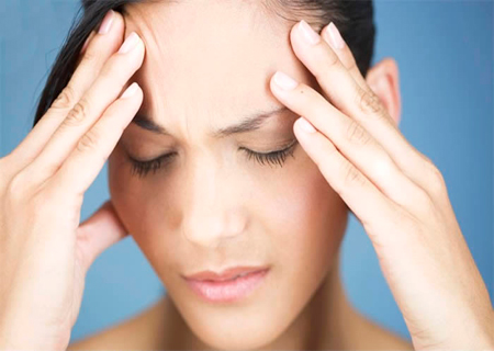 Стресс усиливает головную боль
