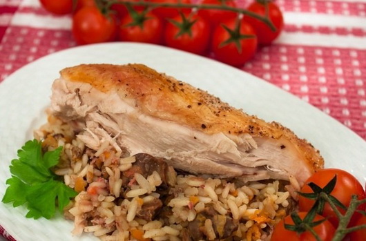 Курица фаршированная рисом - лучшие рецепты. Как правильно и вкусно приготовить курицу фаршированную рисом.