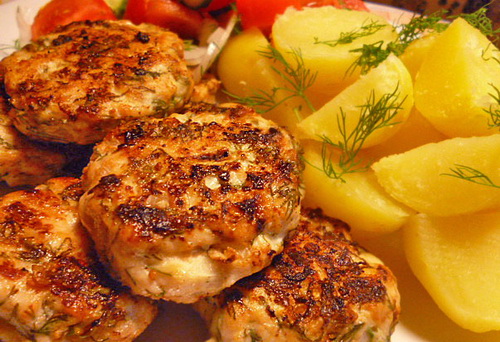 Рубленные котлеты из курицы - лучшие рецепты. Как правильно и вкусно приготовить рубленные котлеты из куриного мяса.