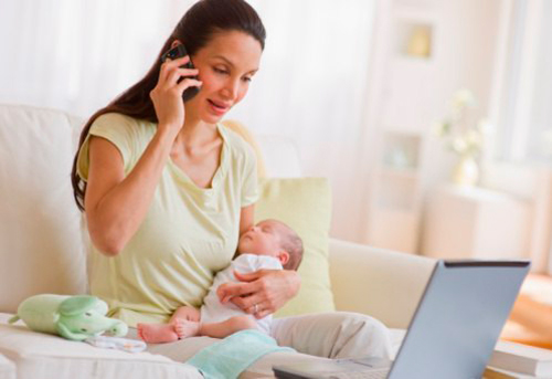 Как совместить работу и заботу о ребенке: 5 советов работающим мамам