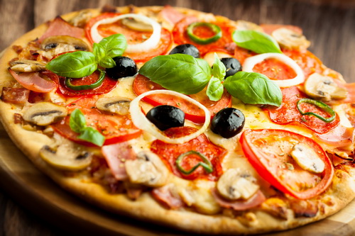 Готовим итальянскую пиццу и освобождаем холодильник