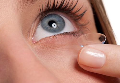 Врачи: использование дешевых контактных линз может привести к слепоте