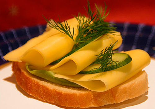 Бутерброды с сыром - лучшие рецепты. Как быстро и вкусно приготовить бутерброды с сыром.