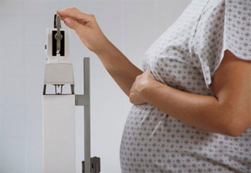 Женщины с избыточным весом рожают менее здоровых детей