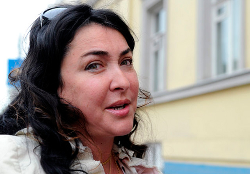 Лолита Милявская не хочет перевозить семью из Киева в Москву