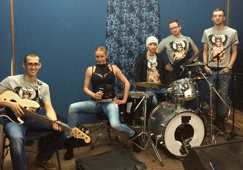Анастасия Волочкова создала музыкальную группу