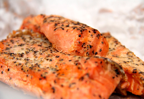 Копченый лосось - лучшие рецепты. Как правильно и вкусно приготовить копченый лосось.