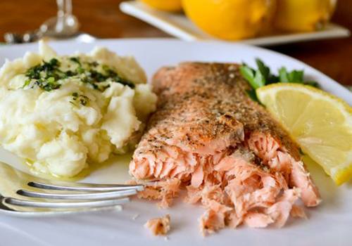 Лосось в мультиварке - лучшие рецепты. Как правильно и вкусно приготовить лосося в мультиварке.