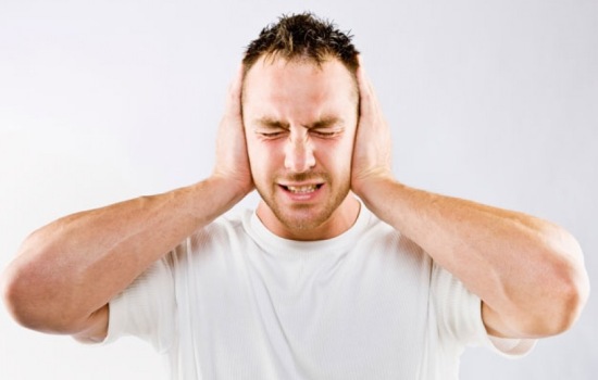 Почему болит ухо и голова: пульсирует, ноет, боль время от времени. Что можно сделать, чтобы не болели ухо и голова?