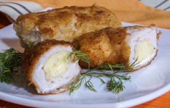 Рецепты умеренной калорийности из куриных грудок с сыром в духовке. Запекаем сочные куриные грудки с сыром в духовке