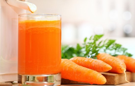 Морковный сок в домашних условиях: сплошные витамины! Рецепты натурального морковного сока и коктейлей с его участием
