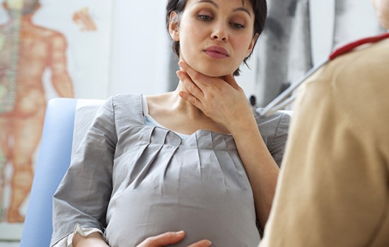 Болит горло при беременности – симптом простуды или признак патологии? Как и чем лечить больное горло при беременности?