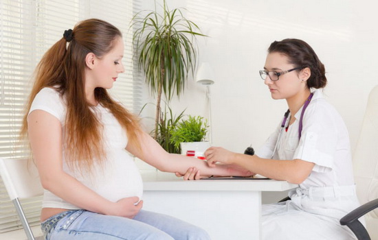 Особенности отрицательного резус-фактора при беременности. Как избежать патологий беременности при отрицательном резус-факторе?