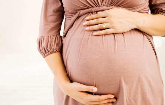 Светло-коричневые выделения при беременности сигнализируют об опасности? Лечение при коричневых выделениях у беременных