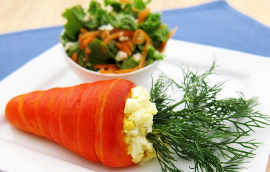 Салат из моркови и яиц – сочетание вкуса и пользы. Лучшие рецепты салатов из моркови и яиц: простых, оригинальных и слоёных