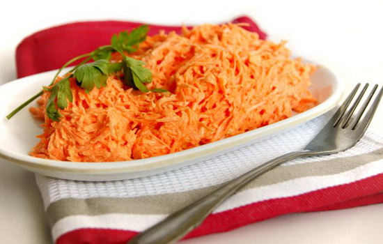 Салат из моркови с майонезом простые и в стиле корейской кухни. Рецепты быстрых салатов из моркови с майонезом