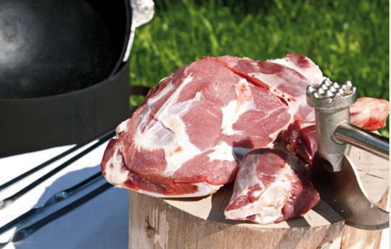 Лучшие рецепты приготовления ароматного мяса в казане, секреты добавления специй. Мясо в казане: свинина, баранина, ягнёнок