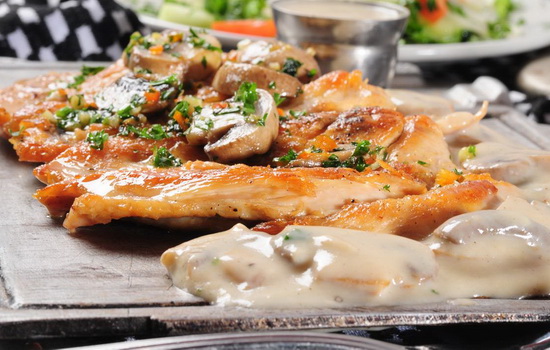 Мясо по-французски с грибами в духовке – у нас его тоже любят! Рецепты мяса по-французски с грибами, томатом, картофелем