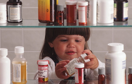 Можно ли детям антибиотики - не станет ли хуже? Какие антибиотики можно детям и при каких заболеваниях