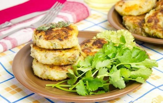Картофельные котлеты с начинкой – необычное блюдо из привычных продуктов. Рецепты картофельных котлет с сыром, яйцами, грибами, мясом