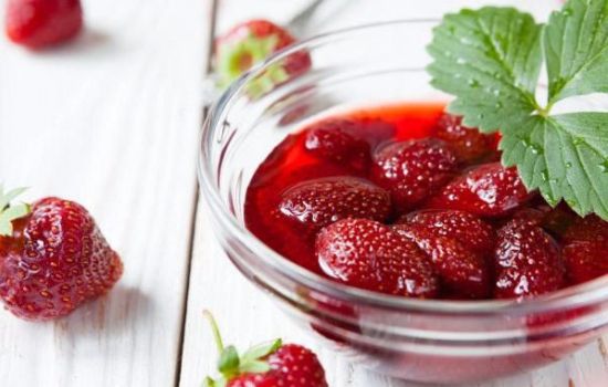 Клубника в собственном соку на зиму: как сохранить аромат и вкус ягоды. Рецепты консервирования клубники в собственном соку на зиму