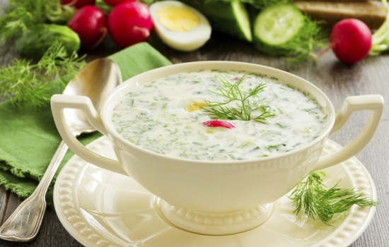 Окрошка на тане – свежесть с кислинкой. Рецепты вкусного холодного супа: окрошка на тане с мясом, колбасой, морепродуктами