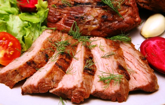Запеченное мясо в мультиварке – сочно! Как запечь мясо в мультиварке: свинину, говядину, баранину, курицу