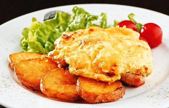 Отбивные из свинины с помидорами и сыром – сочно! Как правильно готовить отбивные из свинины с помидором и сыром