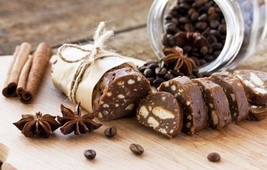 Колбаса из печенья и какао классический рецепт с фото пошагово с молоком