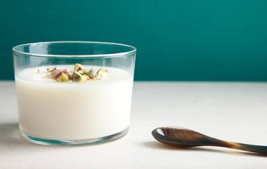 Традиционные молочные кисели – рецепты от простых до изысканных. Готовим и сервируем молочный кисель быстро и неповторимо вкусно