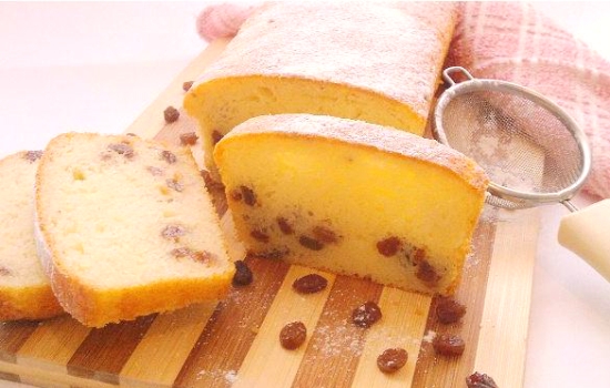 Творожный кекс с изюмом – всегда воздушен и нежен! Лучшие рецепты праздничных и повседневных творожных кексов с изюмом