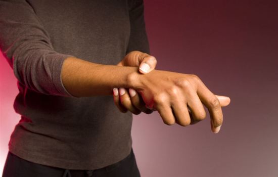 Воспаление кисти руки — причины, симптомы и лечение. Воспаление сустава кисти — действенные меры профилактики